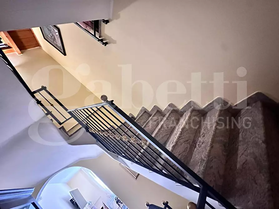 Immagine 10 di Villa in vendita  in Via Cascina  Avalle, snc a Albavilla