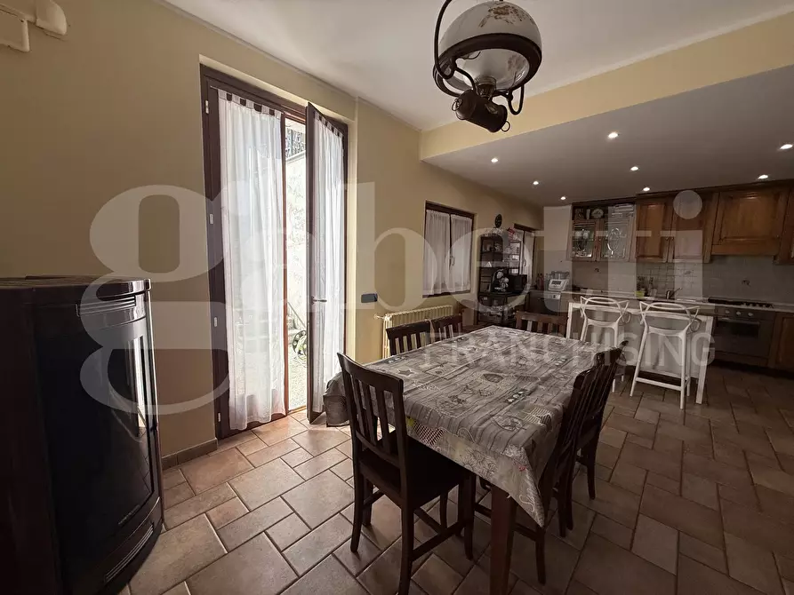 Immagine 40 di Villa in vendita  in Via Cascina  Avalle, snc a Albavilla
