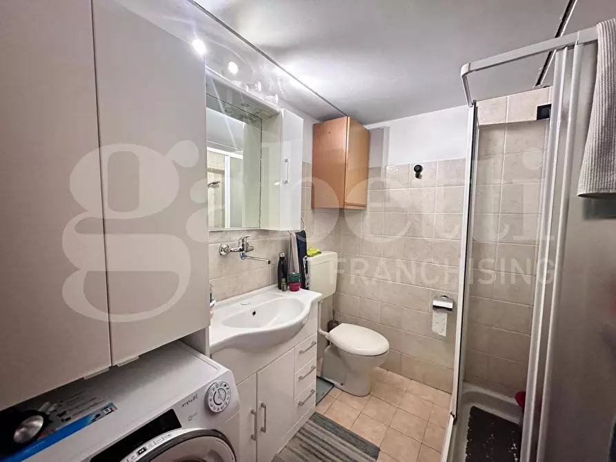 Immagine 13 di Villa in vendita  in Via Cascina  Avalle, snc a Albavilla