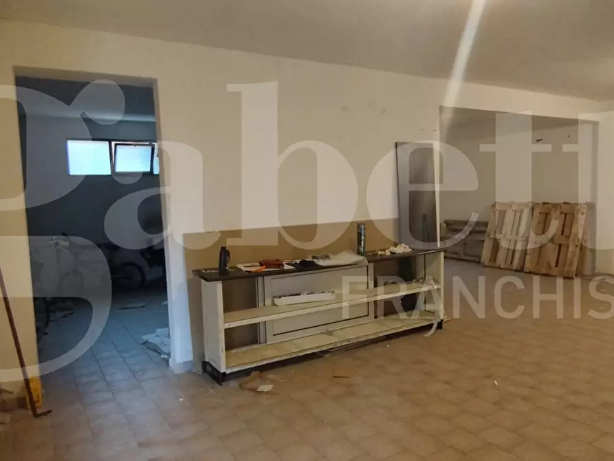 Immagine 1 di Magazzino in vendita  in Via Nazionale, 32 a Squillace