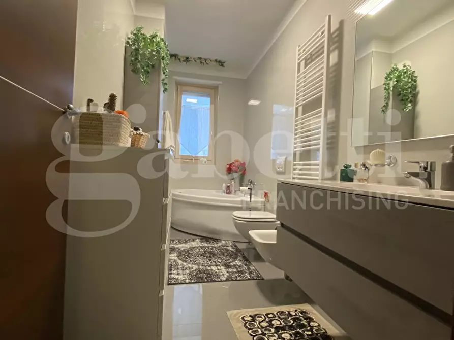 Immagine 8 di Appartamento in vendita  in Via PirÃ¨, 2 a Bari