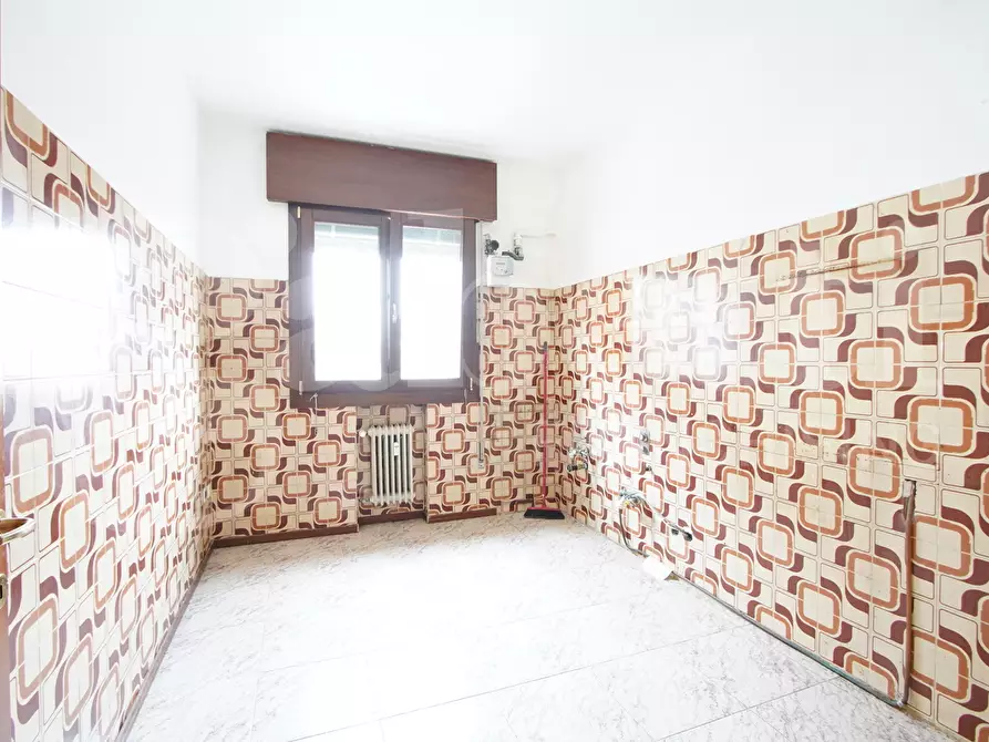 Immagine 2 di Appartamento in vendita  in Via Voltuno, . a Venezia