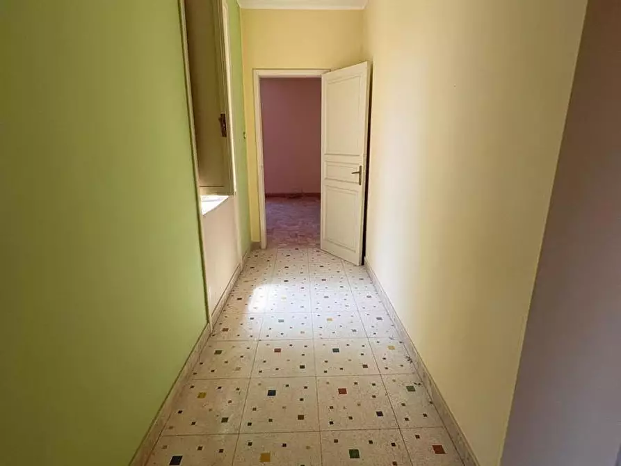 Immagine 2 di Appartamento in vendita  in Vicolo B, camaro superiore, 4 a Messina