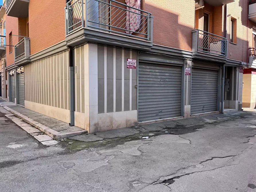 Immagine 1 di Negozio in vendita  in Via NICOLO' ROSA a San Severo