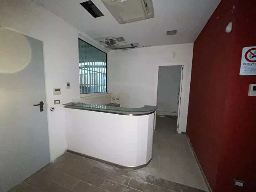 Immagine 12 di Ufficio in vendita  in Via Vann'AntÃ², 8 a Palermo