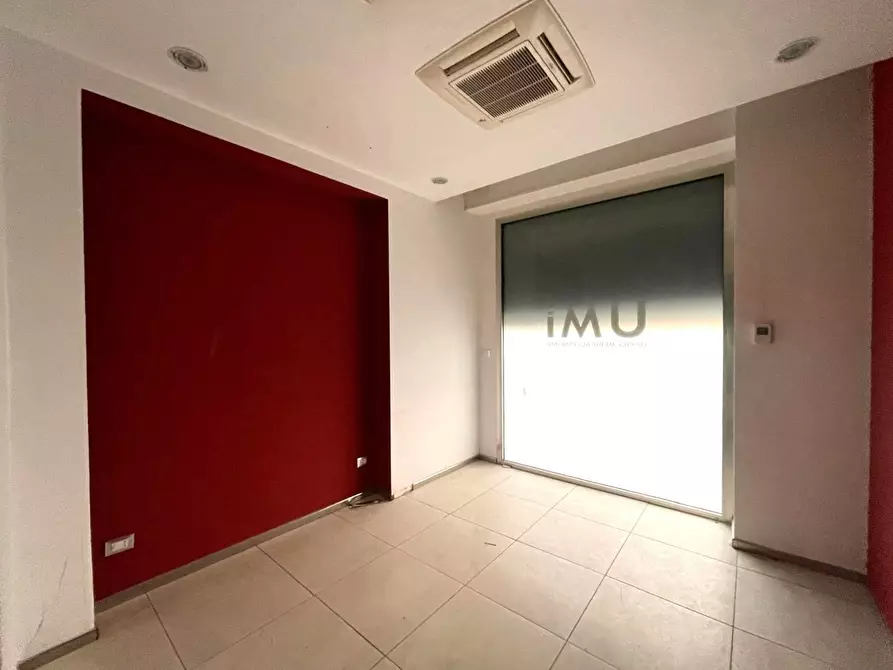 Immagine 18 di Ufficio in vendita  in Via Vann'AntÃ², 8 a Palermo
