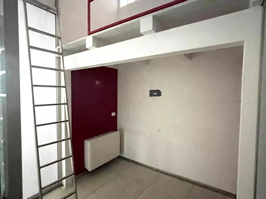 Immagine 25 di Ufficio in vendita  in Via Vann'AntÃ², 8 a Palermo