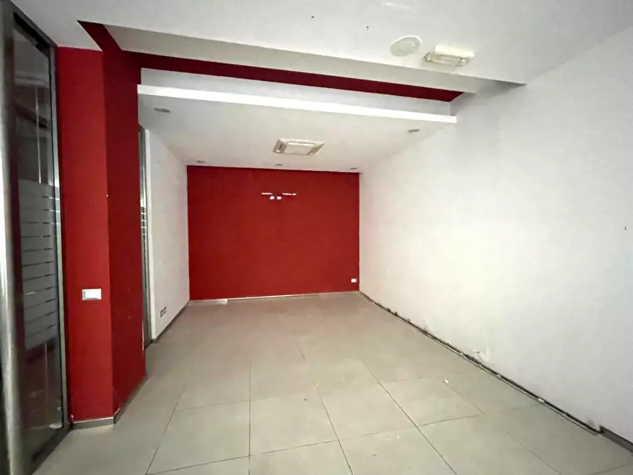 Immagine 17 di Ufficio in vendita  in Via Vann'AntÃ², 8 a Palermo