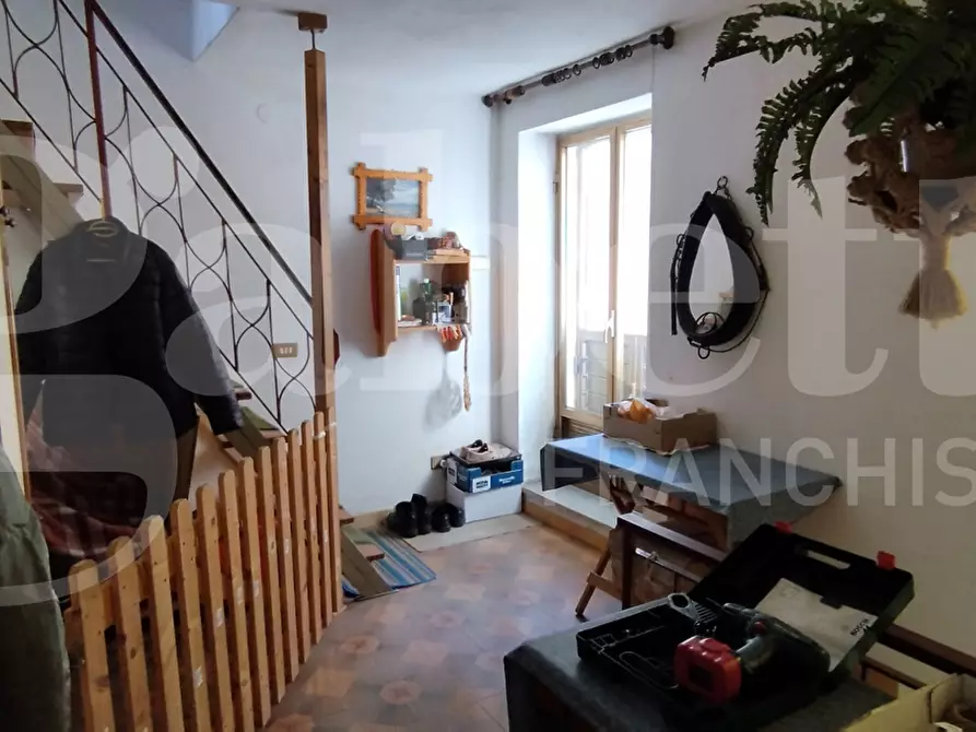 Immagine 15 di Appartamento in vendita  in Via Armando Diaz, 18 a Cortale