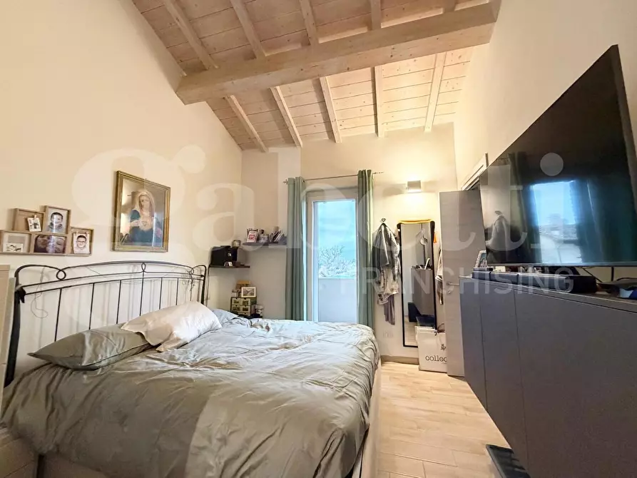 Immagine 10 di Villetta a schiera in vendita  in Via LUIGI ROMAGNOLI, 3 a Assisi