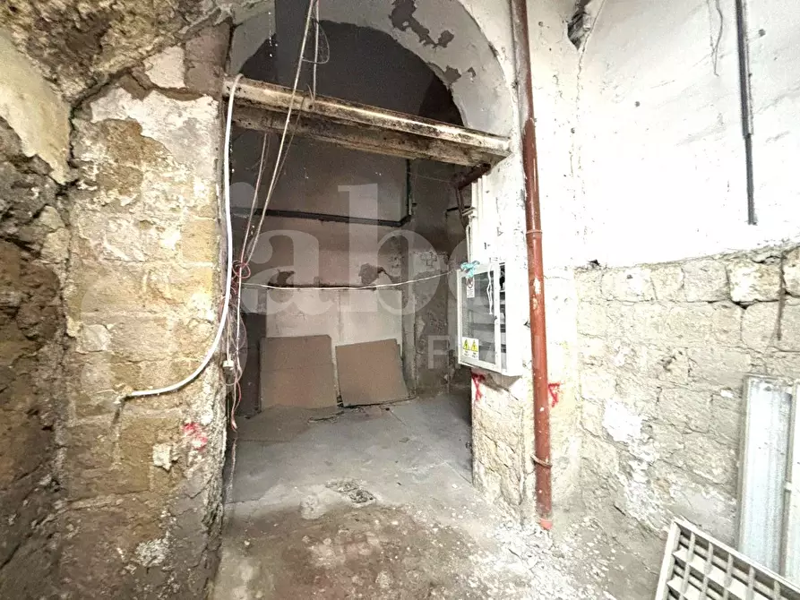 Immagine 9 di Attività commerciale in vendita  in Via sant'arcangelo a baiano, 59 a Napoli
