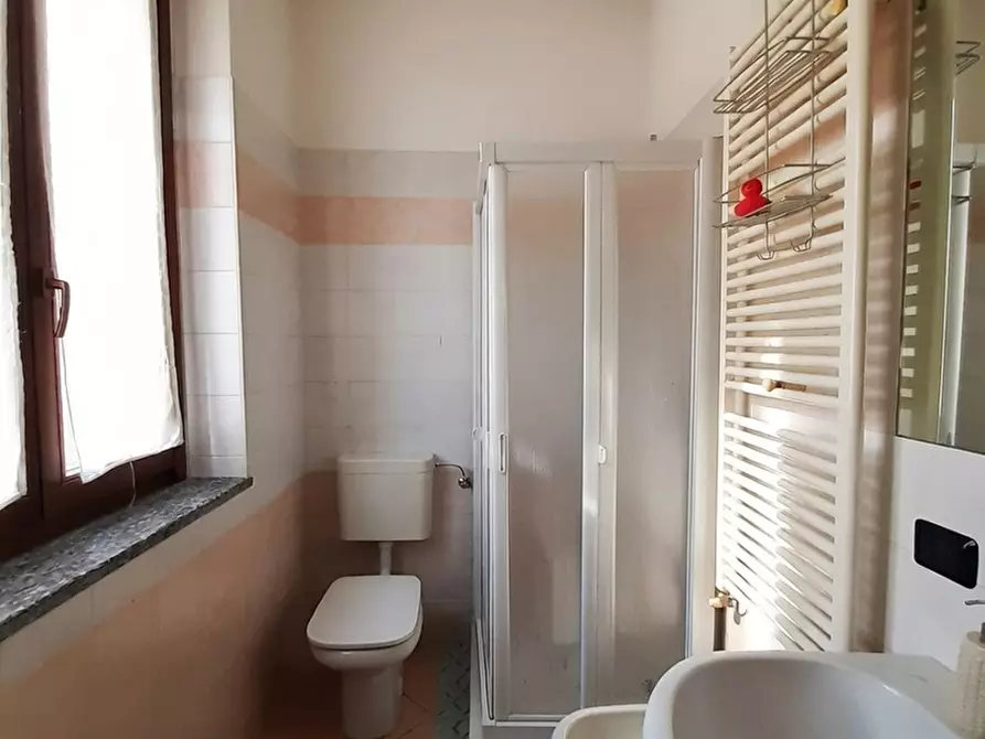 Immagine 10 di Appartamento in vendita  in Via flora, sc a Legnano