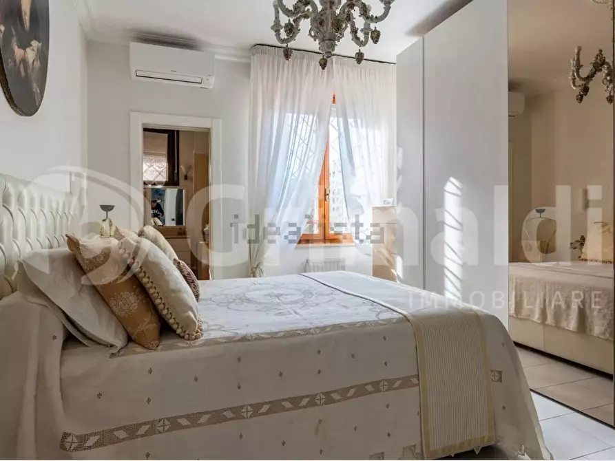 Immagine 21 di Appartamento in vendita  in Via dell' Orsa Maggiore a Roma