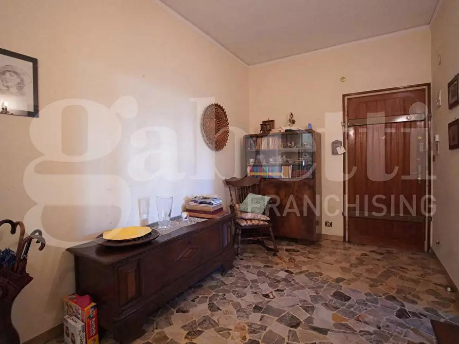 Immagine 17 di Appartamento in vendita  in Via Costa, . a Venezia