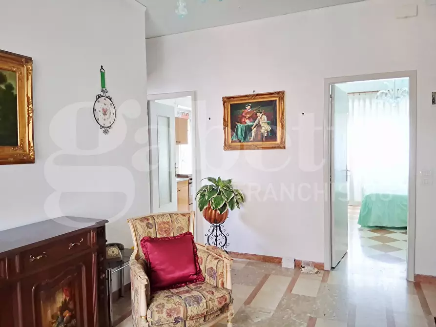 Immagine 5 di Appartamento in vendita  in Via Calasanzio, 1 a Ragusa