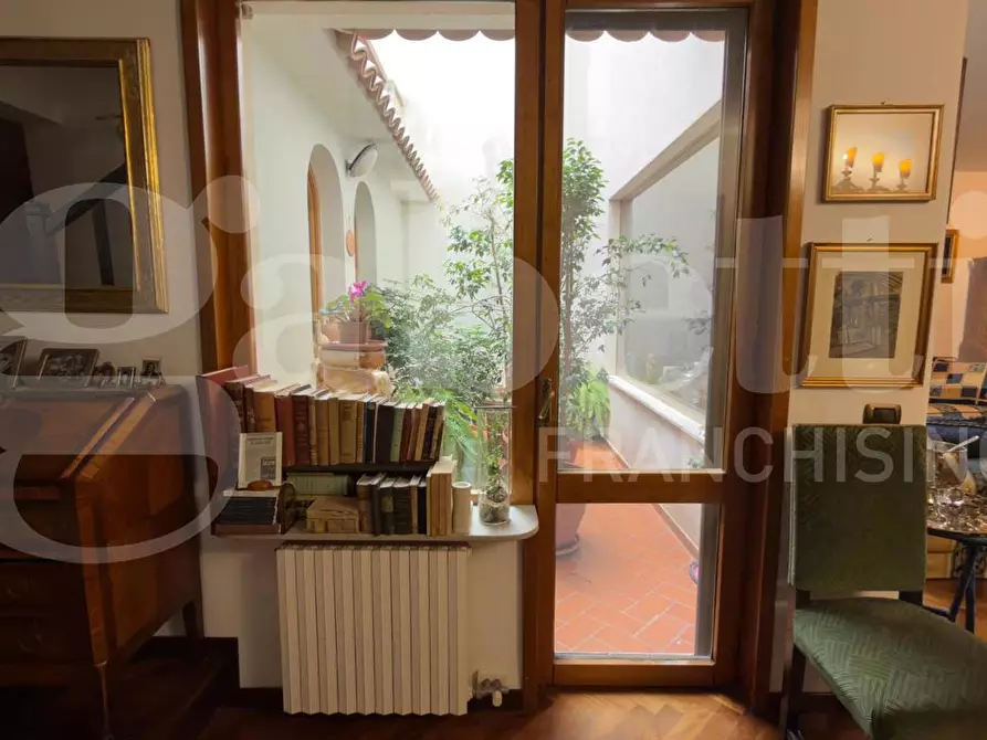 Immagine 39 di Villa in vendita  in Via Giovan Leonardo Marugi, 20 a Lecce