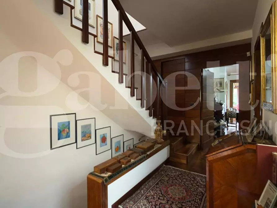 Immagine 40 di Villa in vendita  in Via Giovan Leonardo Marugi, 20 a Lecce