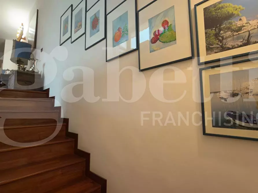 Immagine 42 di Villa in vendita  in Via Giovan Leonardo Marugi, 20 a Lecce