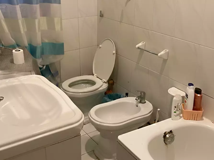 Immagine 10 di Palazzo in vendita  in Via Gandolfo, 23 a Termini Imerese