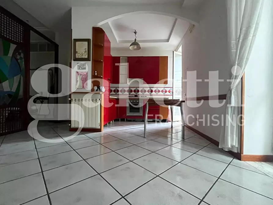 Immagine 3 di Appartamento in vendita  in Via San Martino della Giudea a Capua