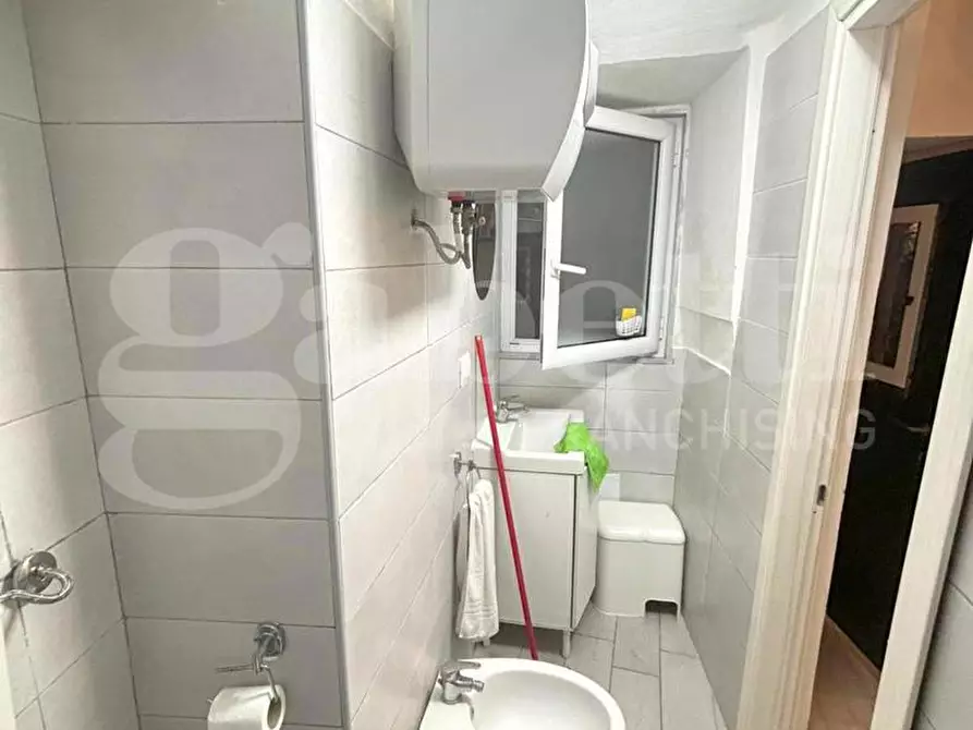 Immagine 6 di Appartamento in vendita  in Via salvator rosa a Napoli