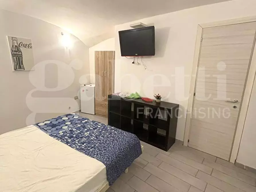 Immagine 5 di Appartamento in vendita  in Via salvator rosa a Napoli