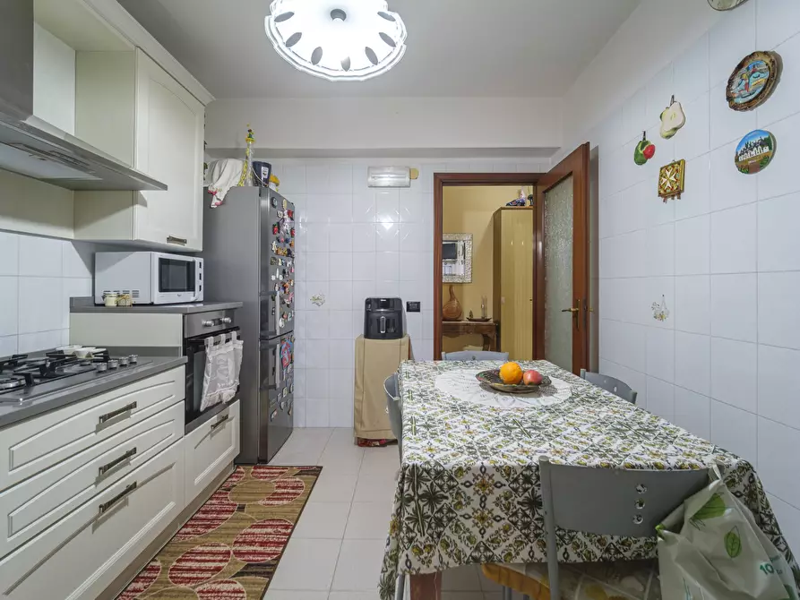 Immagine 14 di Appartamento in vendita  in Via San Giuseppe, 53 a Messina