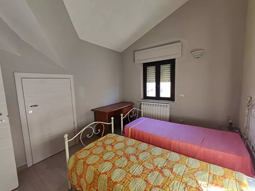 Immagine 16 di Attico in vendita  in Via C/DA LUCA, SNC a Chiaravalle Centrale