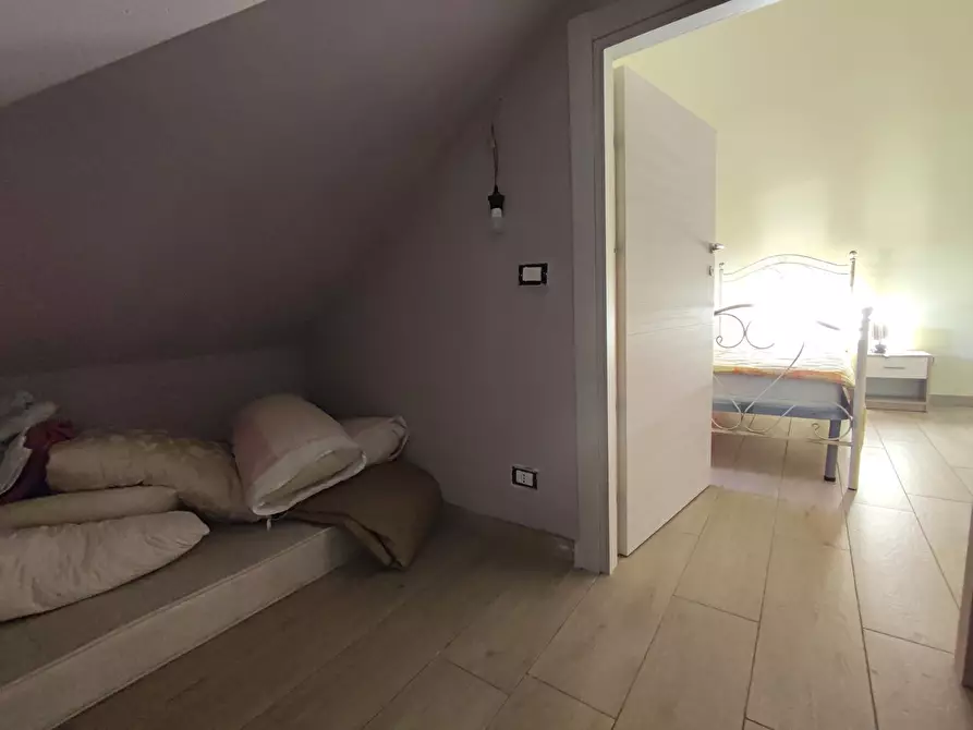 Immagine 19 di Attico in vendita  in Via SCESA FORESTA -PINI SUB11, SNC a Chiaravalle Centrale