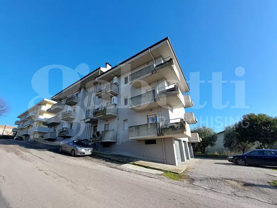 Immagine 26 di Appartamento in vendita  in Via D'Aristotile, 4 a Corropoli