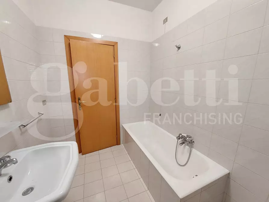 Immagine 25 di Appartamento in vendita  in Via D'Aristotile, 4 a Corropoli