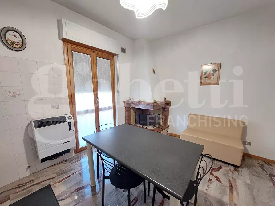 Immagine 7 di Appartamento in vendita  in Via D'Aristotile, 4 a Corropoli