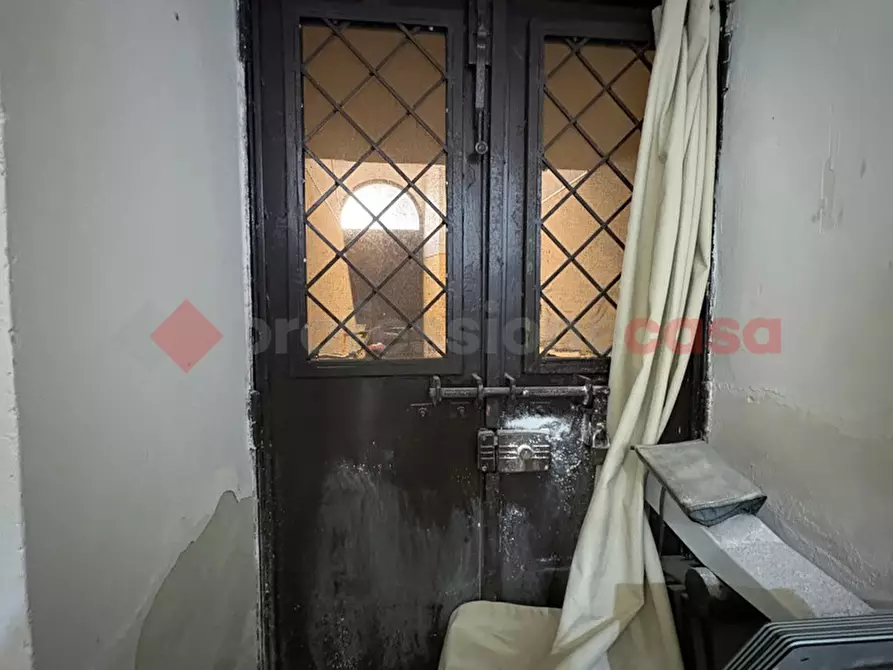 Immagine 15 di Negozio in vendita  in Via ROMA, 54 a Terracina