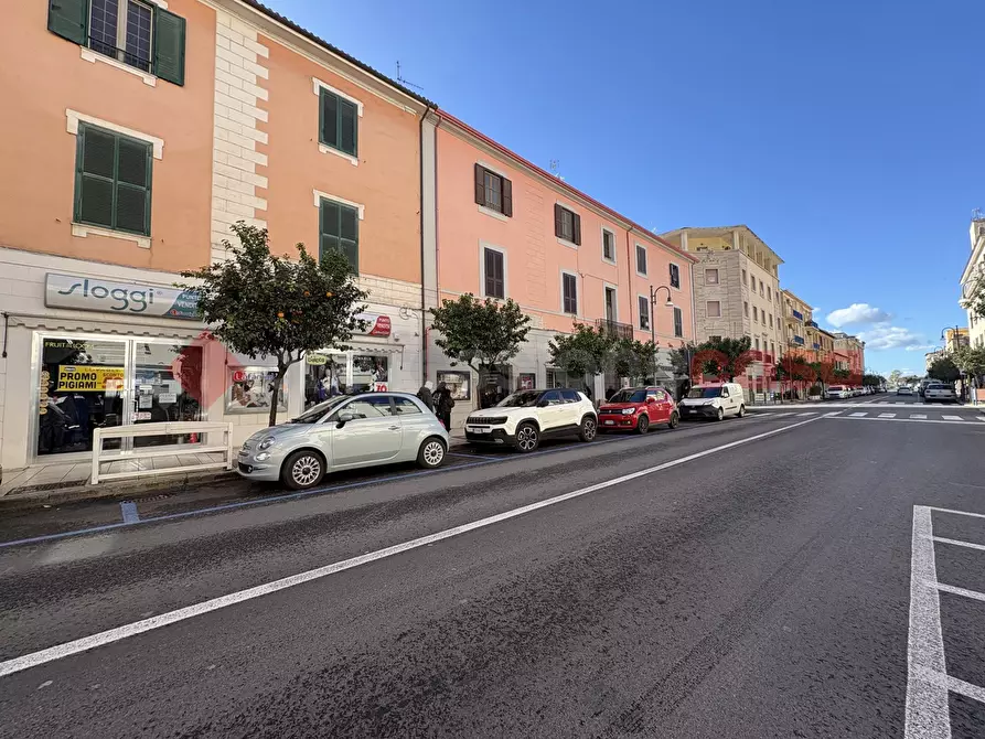 Immagine 40 di Negozio in vendita  in Via ROMA, 54 a Terracina