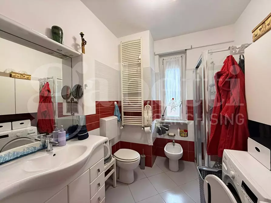 Immagine 9 di Appartamento in vendita  in Via Fabbrichetta a Grugliasco