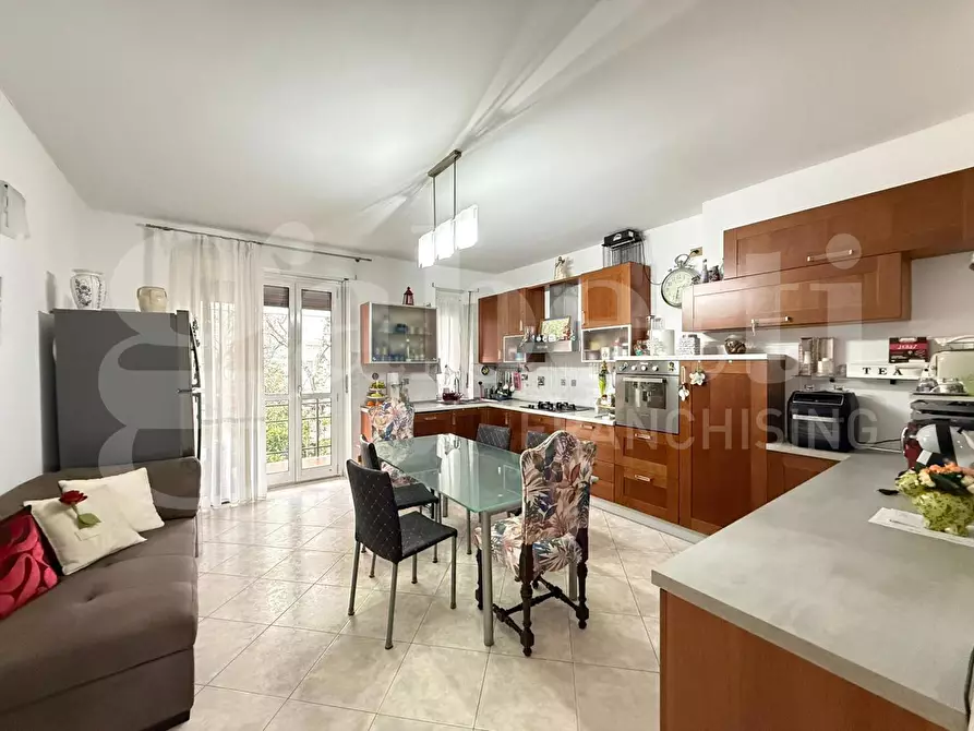 Immagine 6 di Appartamento in vendita  in Via Fabbrichetta a Grugliasco