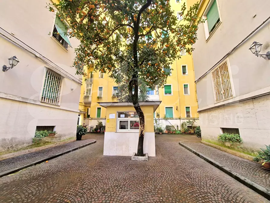 Immagine 25 di Appartamento in vendita  in Piazza leonardo a Napoli