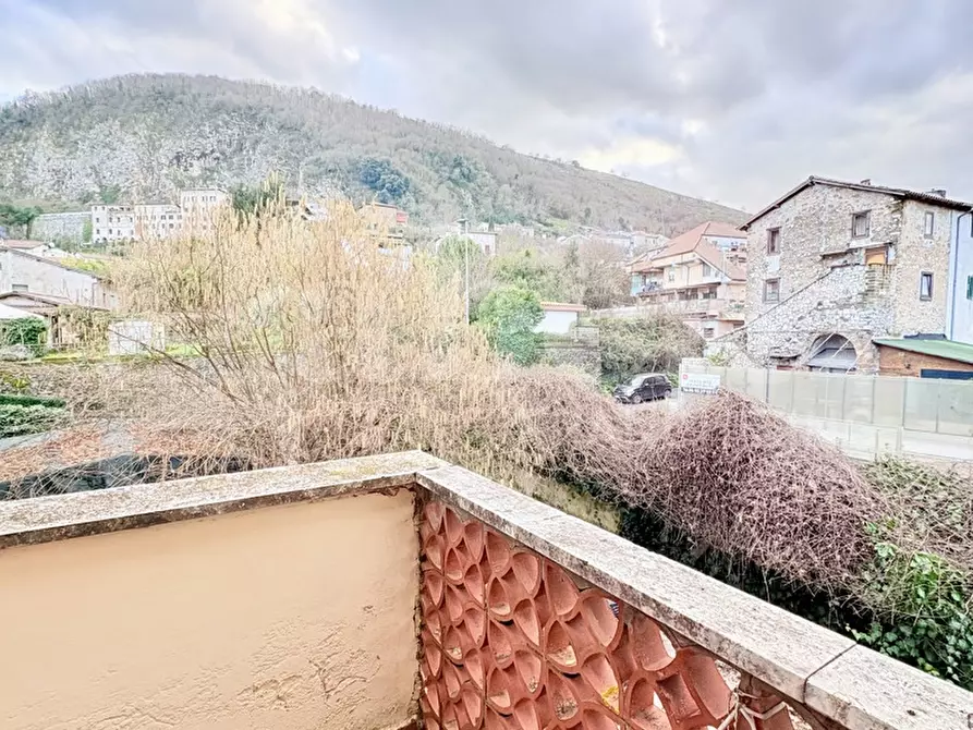 Immagine 19 di Appartamento in vendita  in Via Calcarelli, 10 a Artena