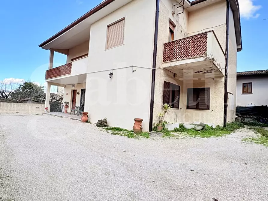 Immagine 29 di Appartamento in vendita  in Via Calcarelli, 10 a Artena