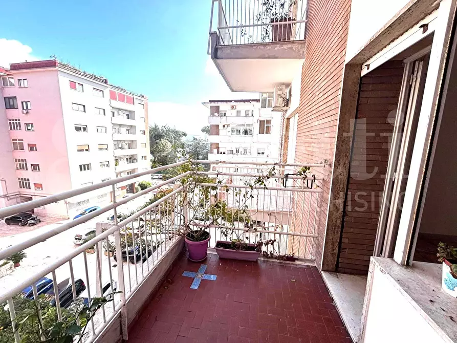 Immagine 16 di Appartamento in vendita  in Via manzoni, 212 a Napoli