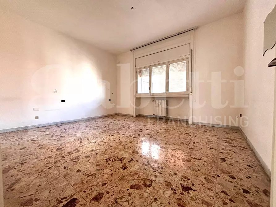 Immagine 11 di Appartamento in vendita  in Via manzoni, 212 a Napoli