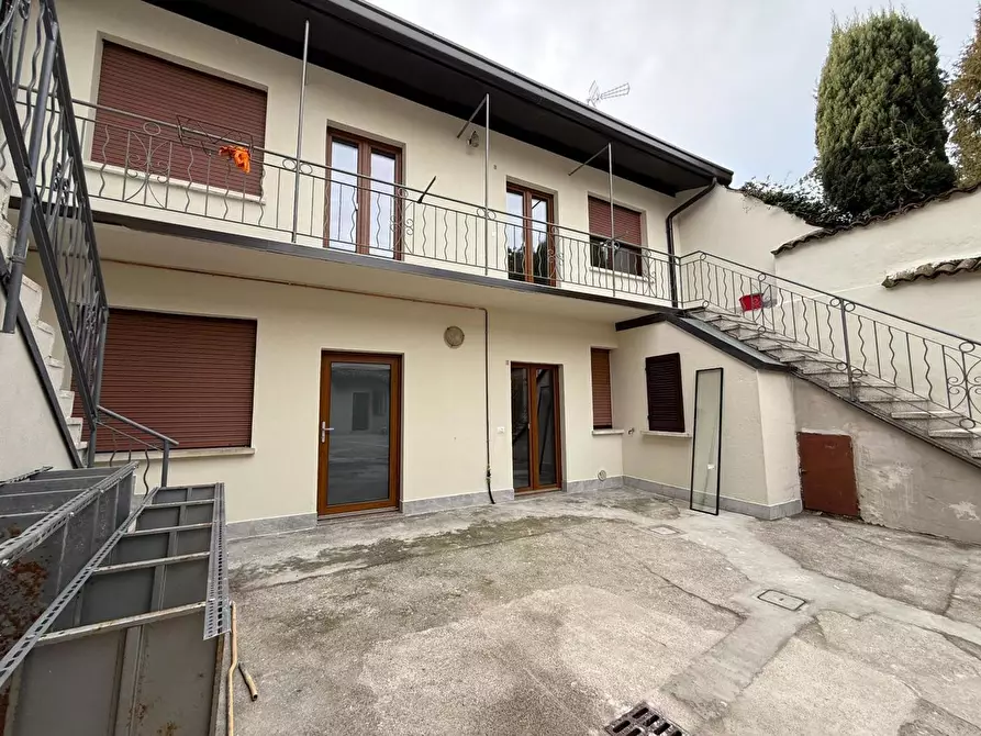 Immagine 1 di Multiproprietà in vendita  in Via Cambranti, 6 a Chiari
