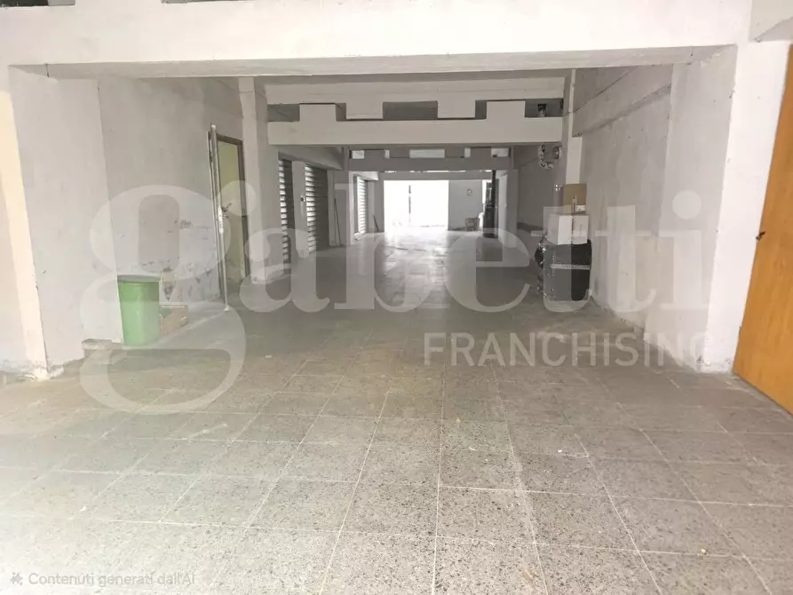 Immagine 4 di Appartamento in vendita  in Via Laerte, 22 a Squillace