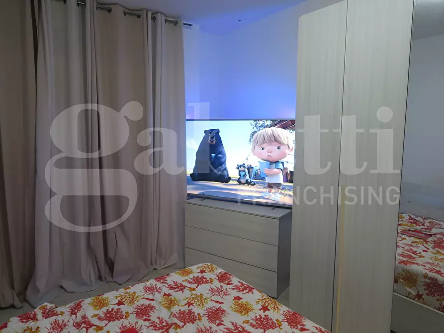 Immagine 4 di Appartamento in vendita  in Via da passano, 75 a La Spezia