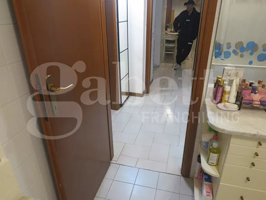 Immagine 13 di Appartamento in vendita  in Via da passano, 75 a La Spezia