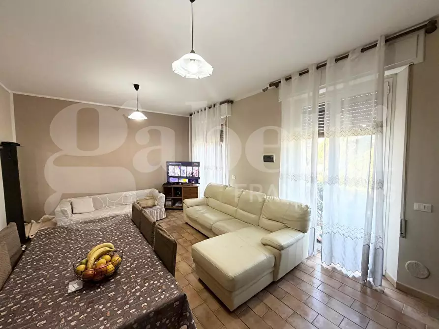 Immagine 2 di Appartamento in vendita  in Via INDIPENDENZA, 34 a Assisi