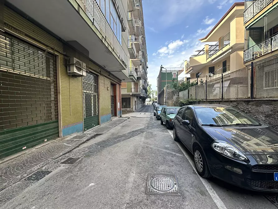 Immagine 5 di Negozio in vendita  in Via Roma, 464 a Pomigliano D'arco