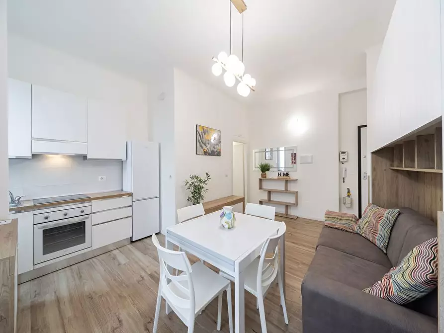 Immagine 12 di Appartamento in vendita  in Viale SUZZANI, 92 a Milano