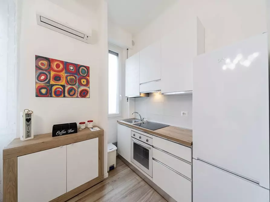 Immagine 14 di Appartamento in vendita  in Viale SUZZANI, 92 a Milano