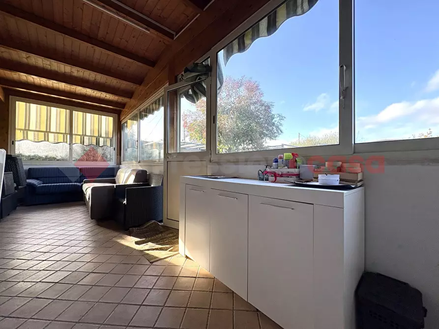 Immagine 19 di Villa in vendita  in Via RIVA DELLE MARGHERITE, 40 a Terracina